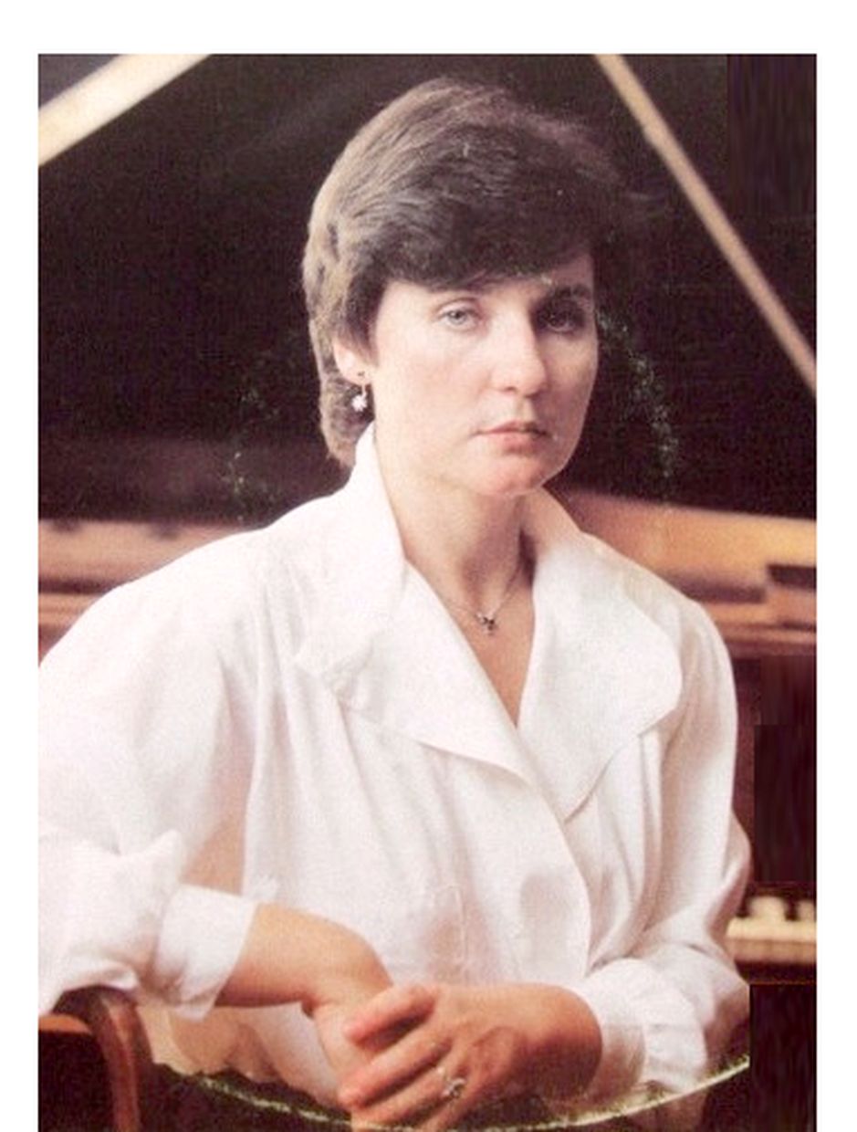 Лариса Дедова